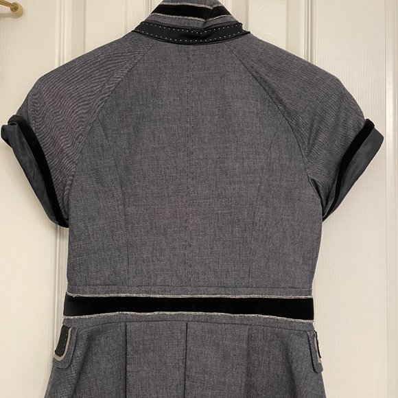 BCBG Max Azria Jacket, open front with pleats and sequins, Black & Gray, Size XS - Picture 4 of 8